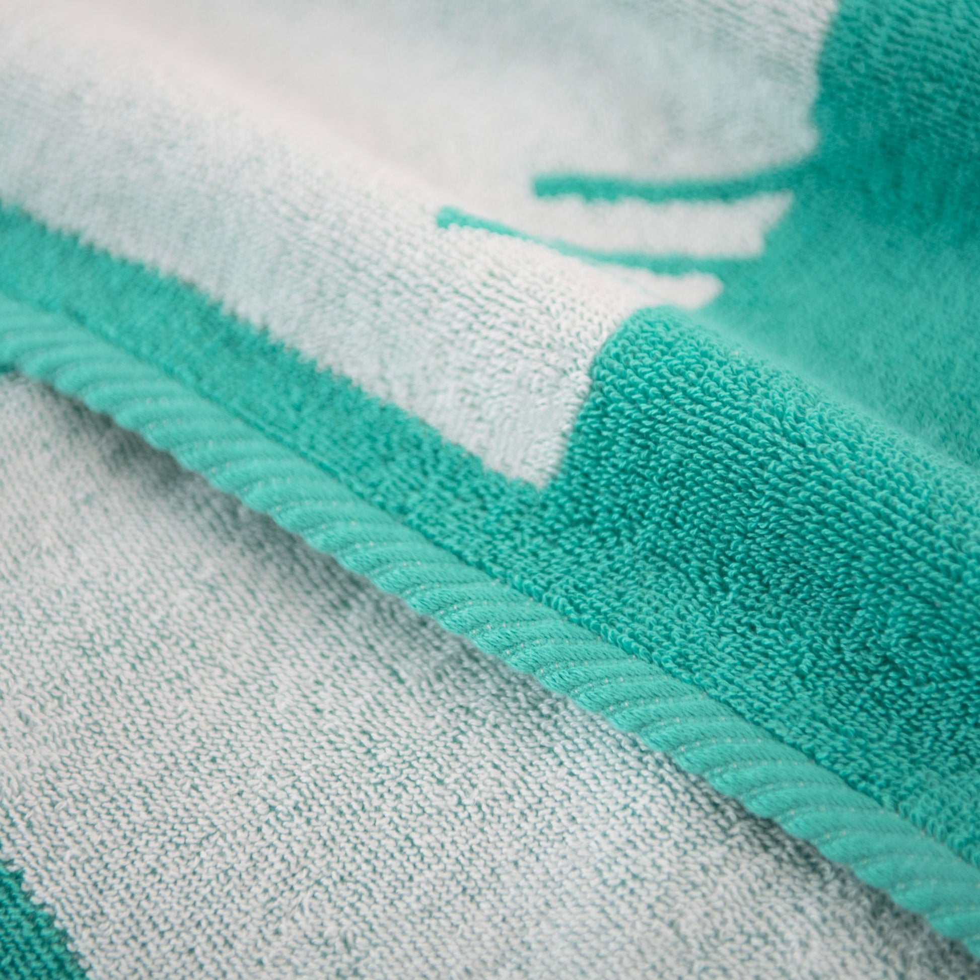 HEY Shark Towel, size 70x130 - Gatta Finland